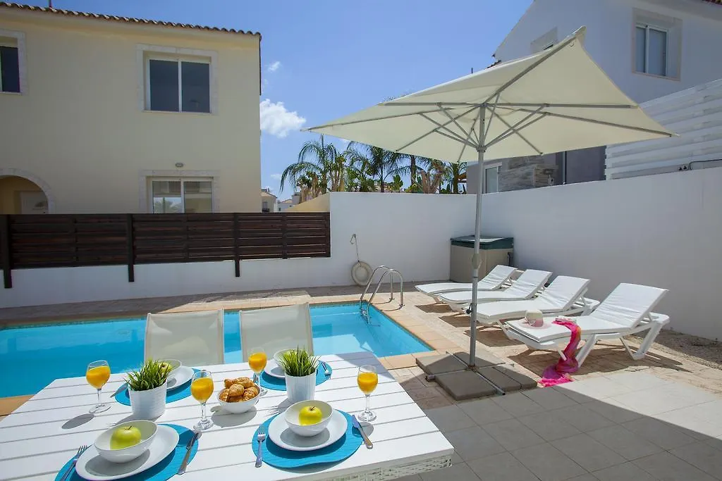 Villa Clematis Protaras